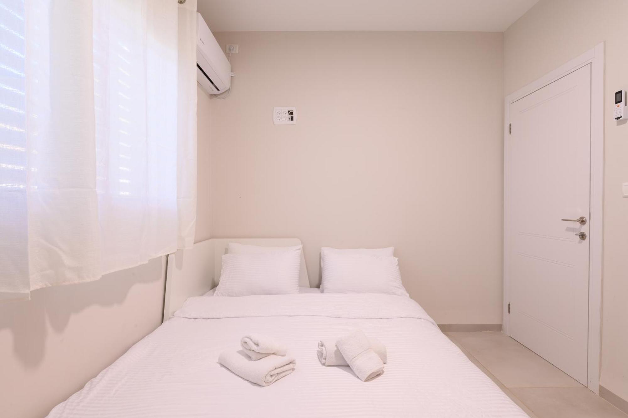 דירת נופש מרחבים Merhavim Villa Shadmot Devora Kültér fotó